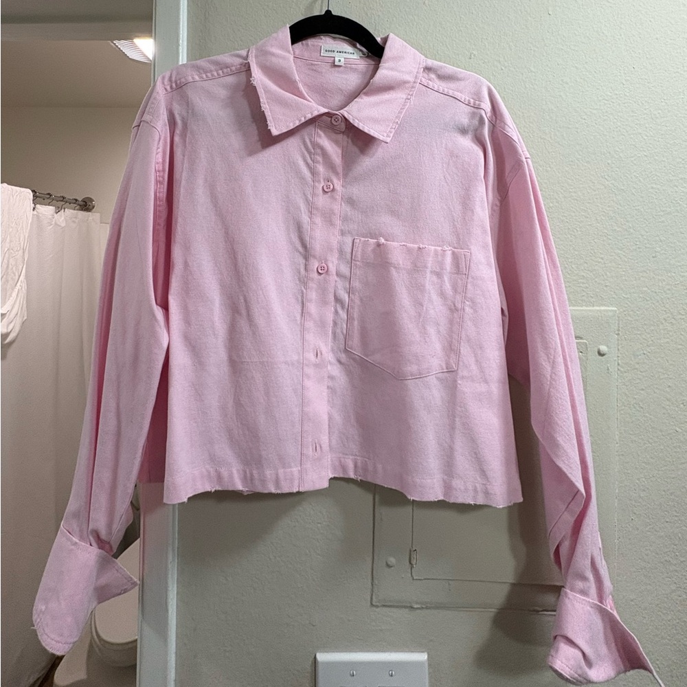 Good American Cropped Light Pink Button Down Shirt